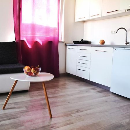 Rab Apartments Aurora Rab Town Kültér fotó