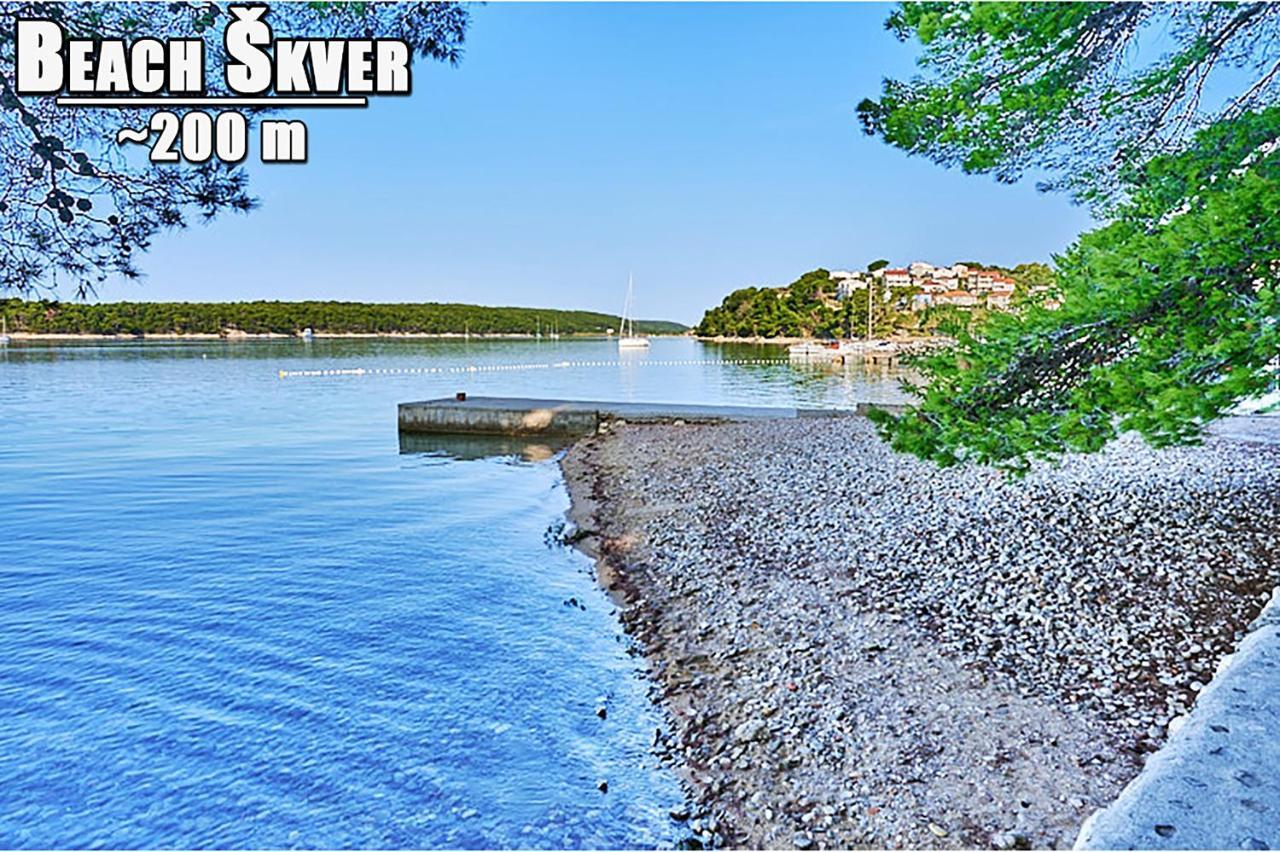 Rab Apartments Aurora Rab Town Kültér fotó
