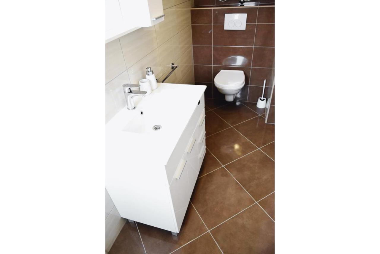Rab Apartments Aurora Rab Town Kültér fotó